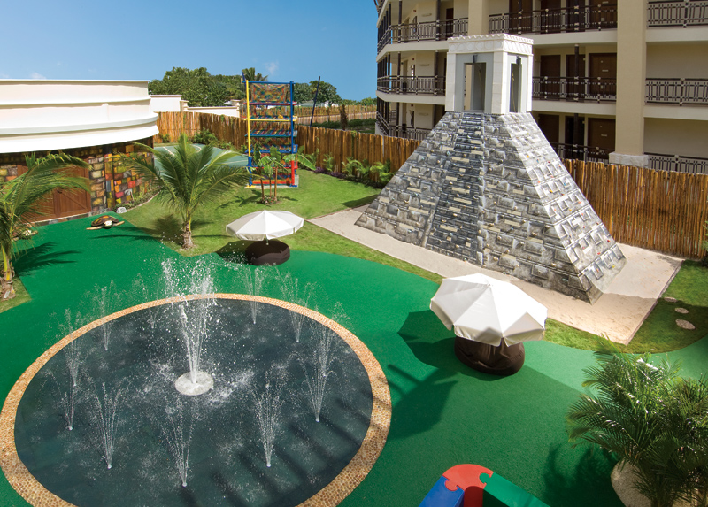 Top 10 Best Family All-Inclusive Resorts in Mexico: Dreams Riviera Cancun